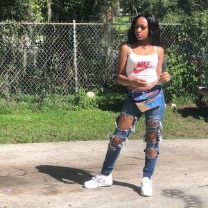 Meet your Posher, Itz.